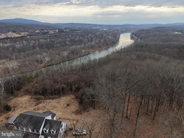 420 COON HOLLOW TRL, Hedgesville, WV 25427