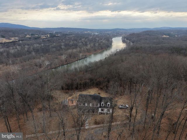 420 COON HOLLOW TRL, Hedgesville, WV 25427