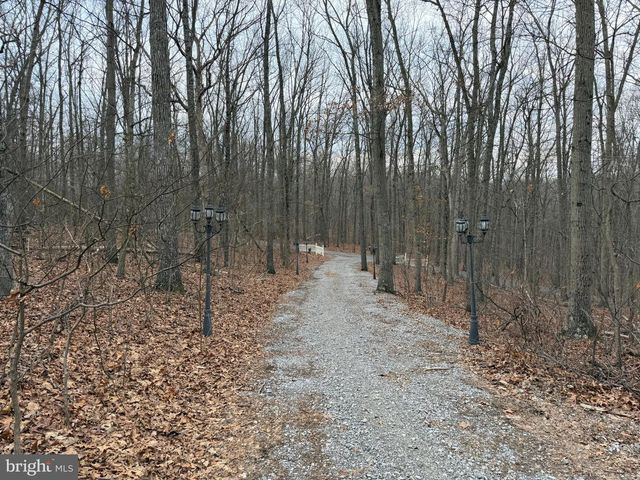 420 COON HOLLOW TRL, Hedgesville, WV 25427