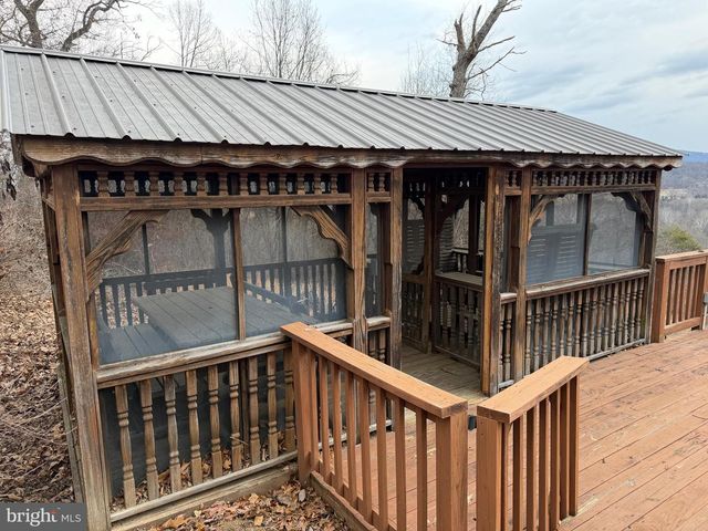 420 COON HOLLOW TRL, Hedgesville, WV 25427