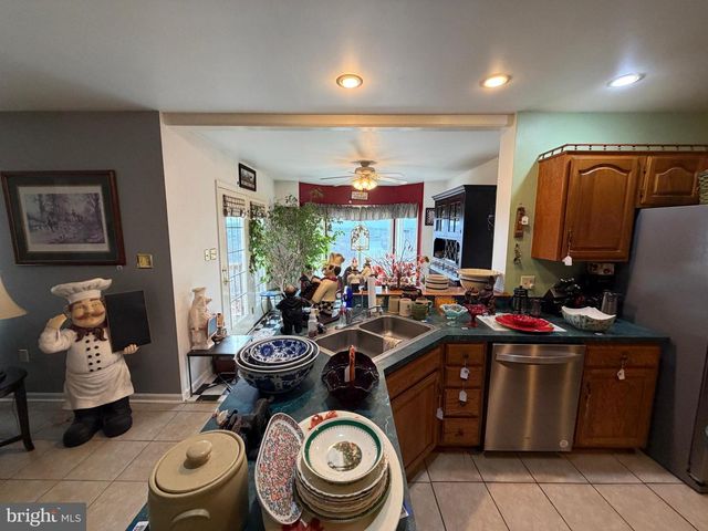 420 COON HOLLOW TRL, Hedgesville, WV 25427