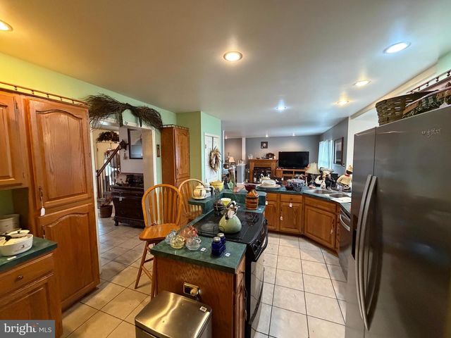 420 COON HOLLOW TRL, Hedgesville, WV 25427