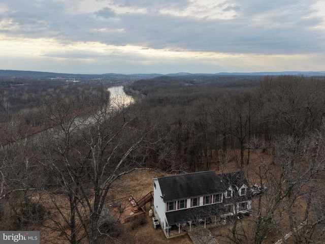 420 COON HOLLOW TRL, Hedgesville, WV 25427