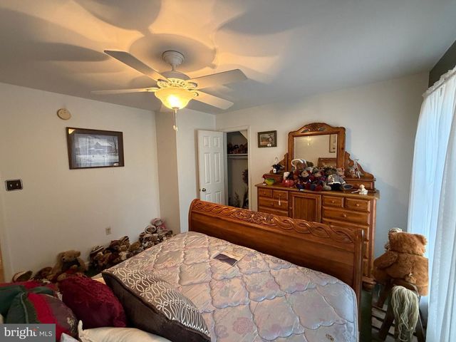 420 COON HOLLOW TRL, Hedgesville, WV 25427