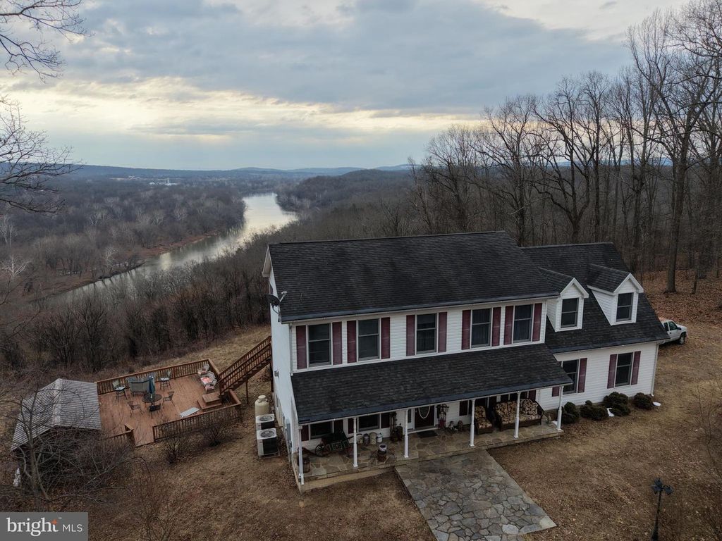 420 COON HOLLOW TRL, Hedgesville, WV 25427
