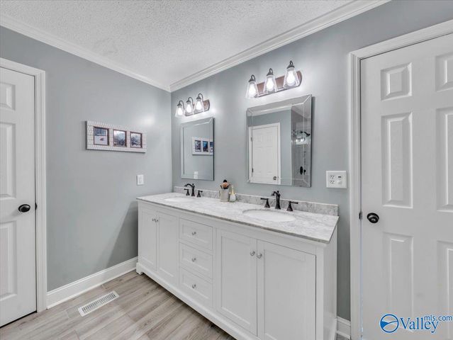 2101 Wyeth Drive, Guntersville, AL 35976