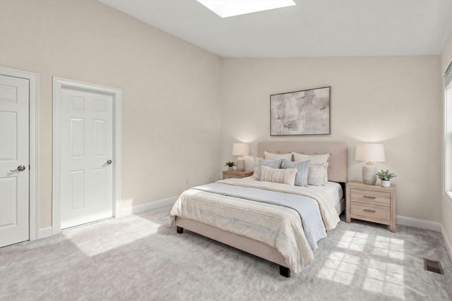 6 Azalea Ln 6, Grafton, MA 01519