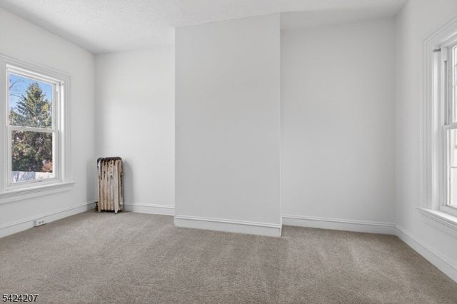 591 Barron Ave, Woodbridge Twp., NJ 07095