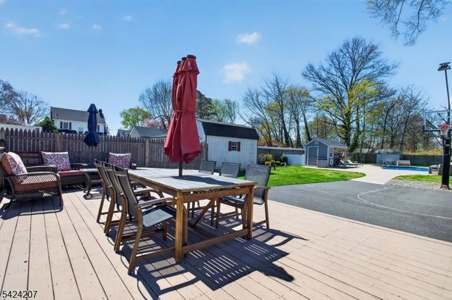 591 Barron Ave, Woodbridge Twp., NJ 07095