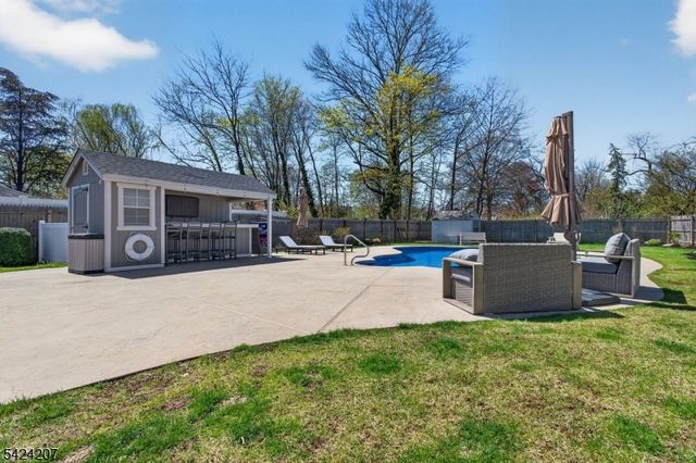 591 Barron Ave, Woodbridge Twp., NJ 07095