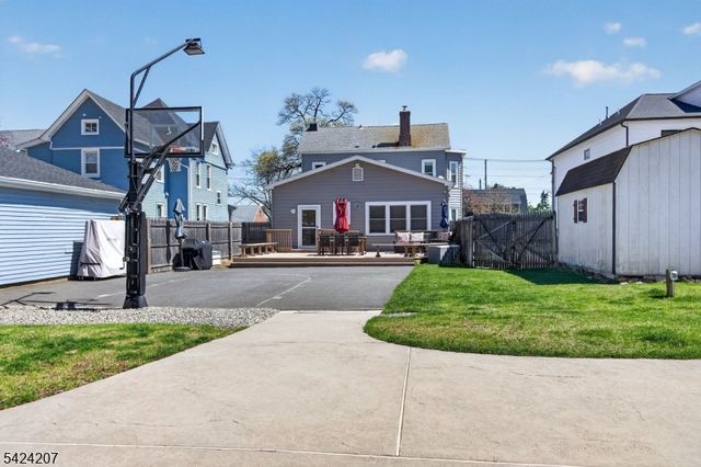 591 Barron Ave, Woodbridge Twp., NJ 07095