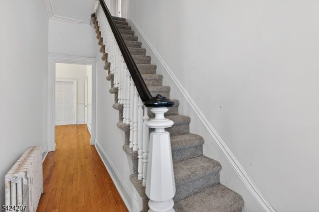 591 Barron Ave, Woodbridge Twp., NJ 07095