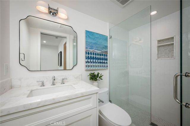 89 Bayview, Manhattan Beach, CA 90266