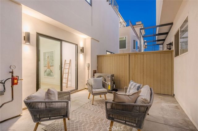 89 Bayview, Manhattan Beach, CA 90266