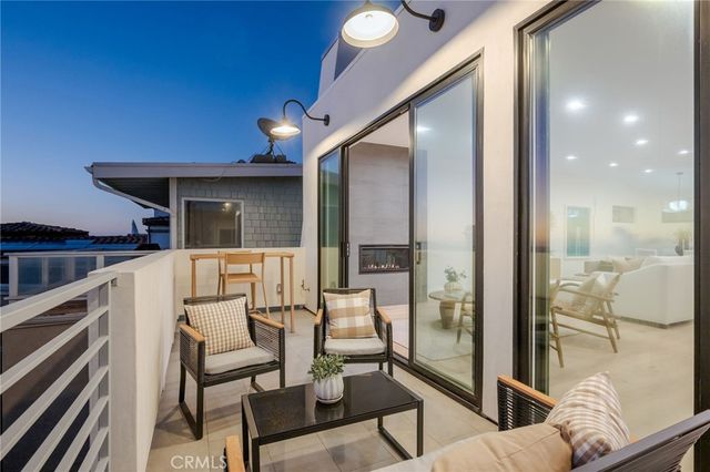 89 Bayview, Manhattan Beach, CA 90266