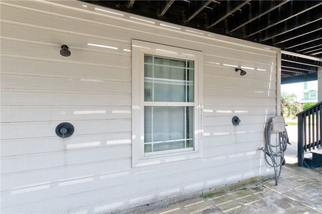 500 Royal Palm Lane, Port Aransas, TX 78373