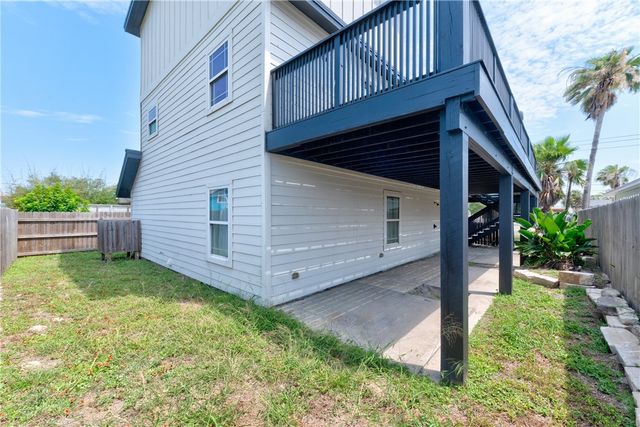 500 Royal Palm Lane, Port Aransas, TX 78373