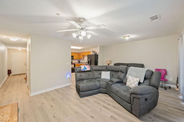 157 Swaying Pine Court, Crestview, FL 32539