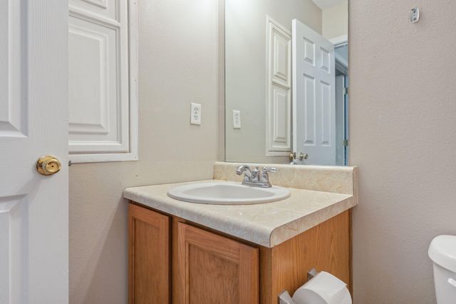 157 Swaying Pine Court, Crestview, FL 32539