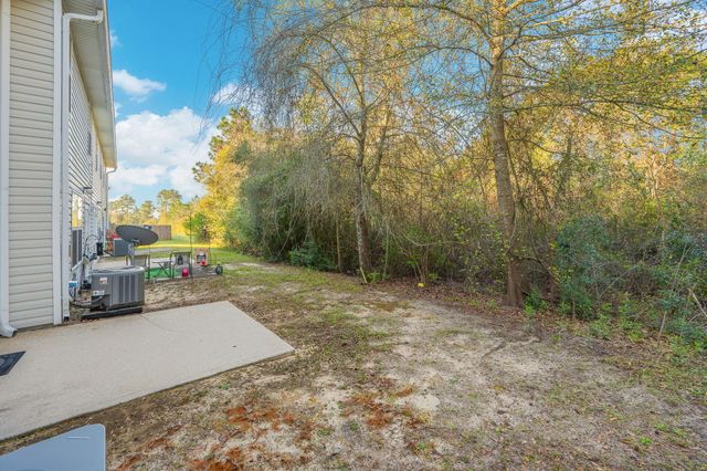 157 Swaying Pine Court, Crestview, FL 32539