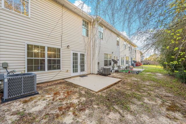 157 Swaying Pine Court, Crestview, FL 32539