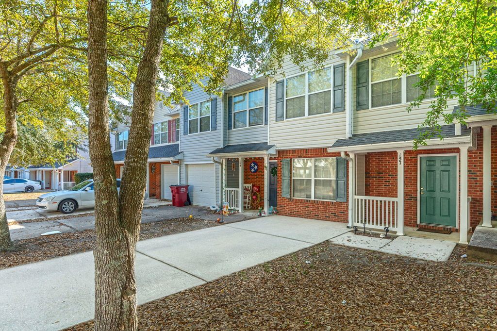 157 Swaying Pine Court, Crestview, FL 32539