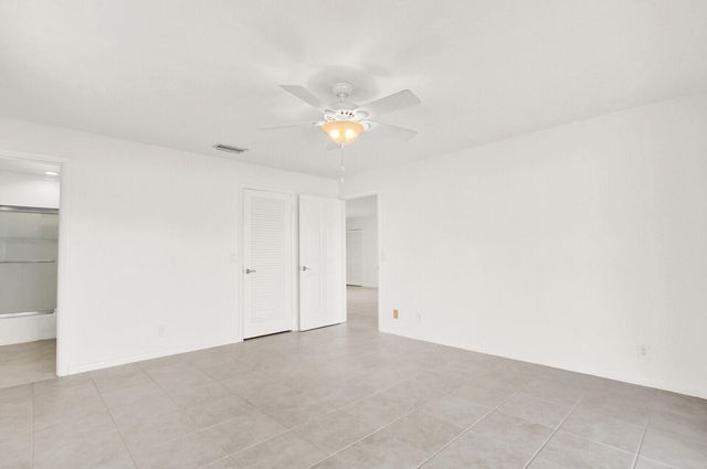 3 SE Paddock Circle, Tequesta, FL 33469