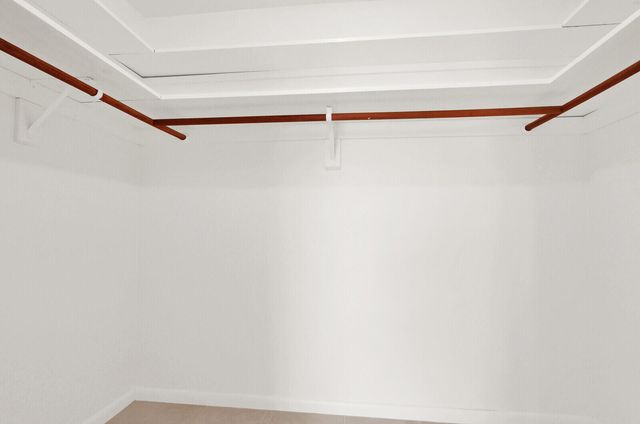 3 SE Paddock Circle, Tequesta, FL 33469