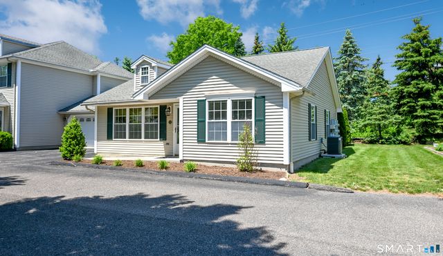 118 Gulf Street 21, Milford, CT 06460