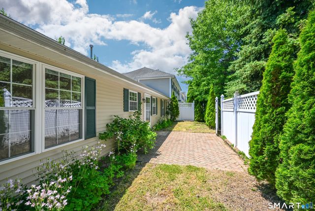118 Gulf Street 21, Milford, CT 06460