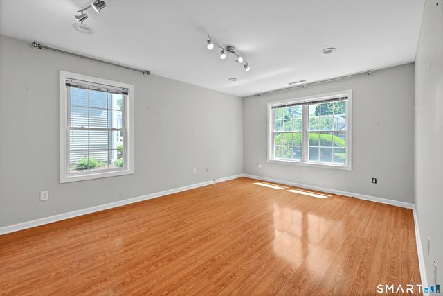118 Gulf Street 21, Milford, CT 06460