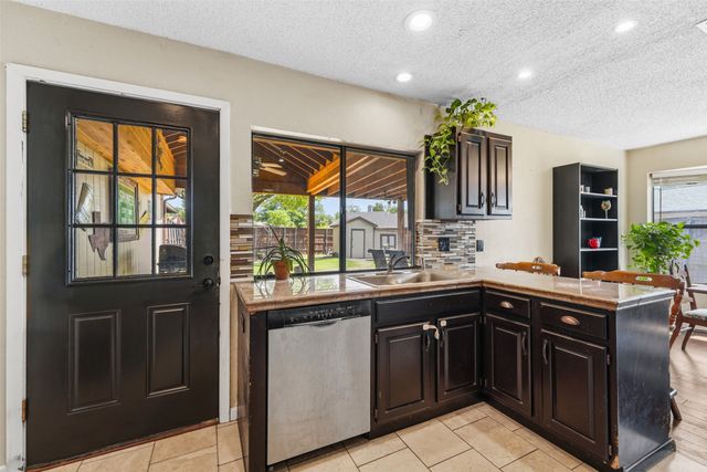 6116 Glacier Court, Mesquite, TX 75150