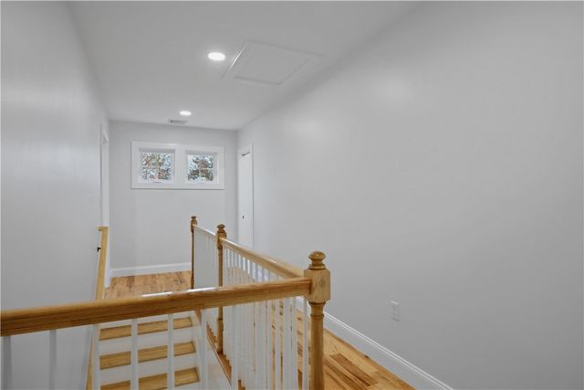 2 Bella Court, North Providence, RI 02911