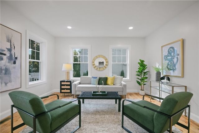 2 Bella Court, North Providence, RI 02911