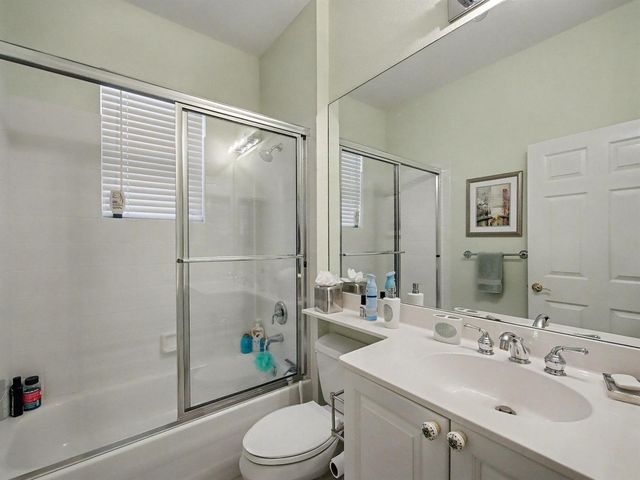 207 Sunset Bay Court, Palm Beach Gardens, FL 33418