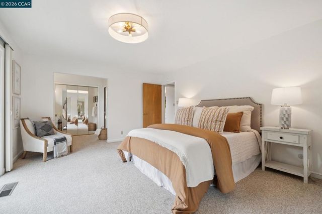 3245 Mckean Dr, Concord, CA 94518