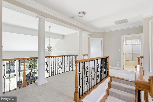 19925 INTERLACHEN CIR, Ashburn, VA 20147