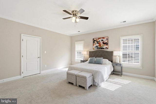 19925 INTERLACHEN CIR, Ashburn, VA 20147