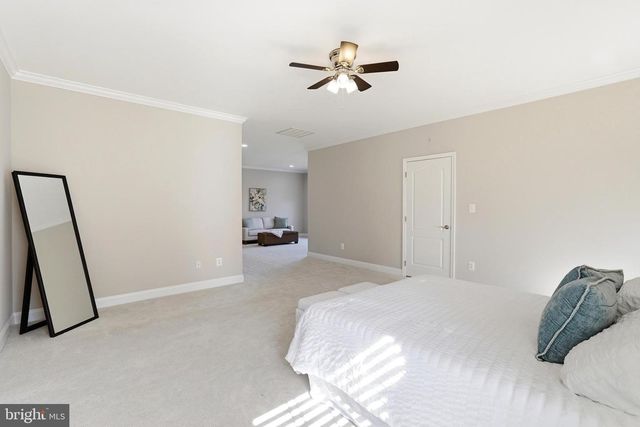 19925 INTERLACHEN CIR, Ashburn, VA 20147