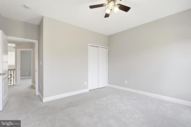 19925 INTERLACHEN CIR, Ashburn, VA 20147