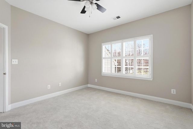 19925 INTERLACHEN CIR, Ashburn, VA 20147