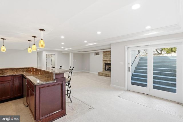 19925 INTERLACHEN CIR, Ashburn, VA 20147