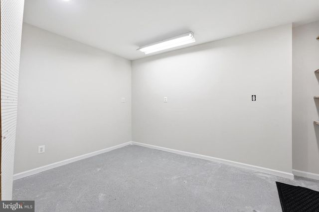 19925 INTERLACHEN CIR, Ashburn, VA 20147