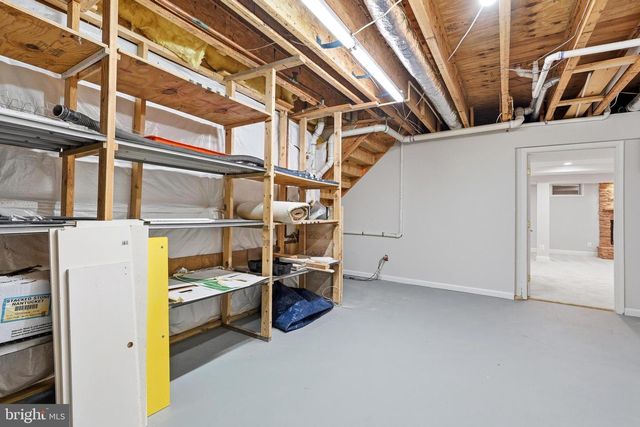 19925 INTERLACHEN CIR, Ashburn, VA 20147