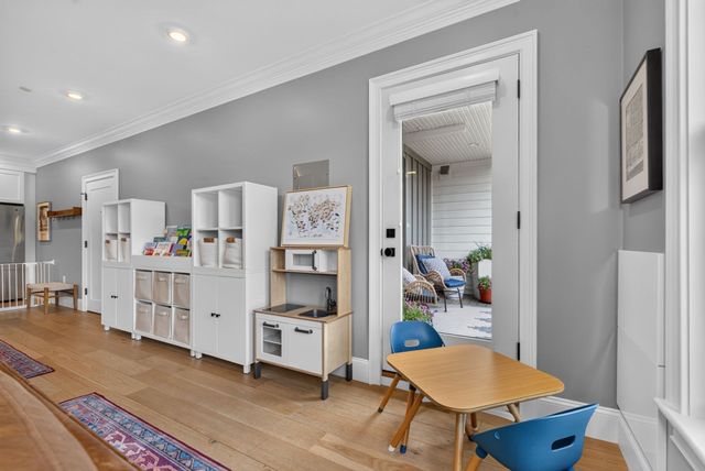 120 Brookside Ave 302, Boston, MA 02130