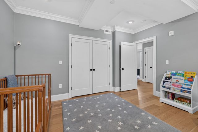 120 Brookside Ave 302, Boston, MA 02130