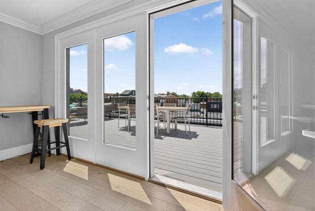 120 Brookside Ave 302, Boston, MA 02130