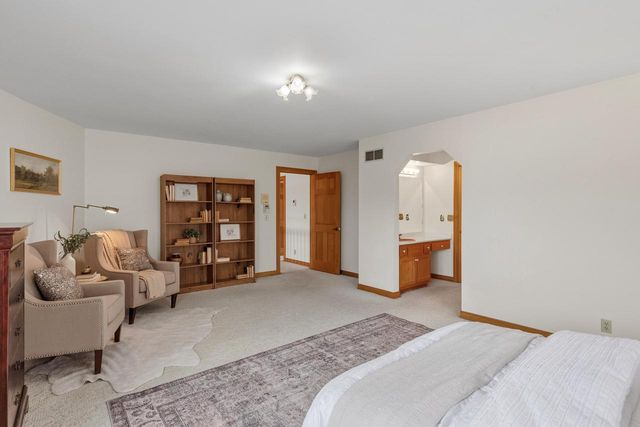 12605 N St Anne LANE, Mequon, WI 53092