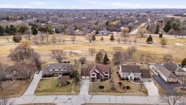 12605 N St Anne LANE, Mequon, WI 53092