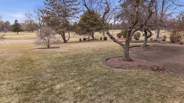 12605 N St Anne LANE, Mequon, WI 53092